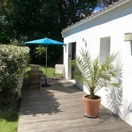 Bed & Breakfast D'hotes L'heure Bleue